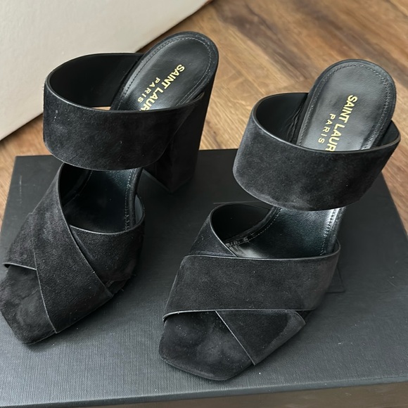 Saint Laurent Cross Sandal - Picture 2 of 8